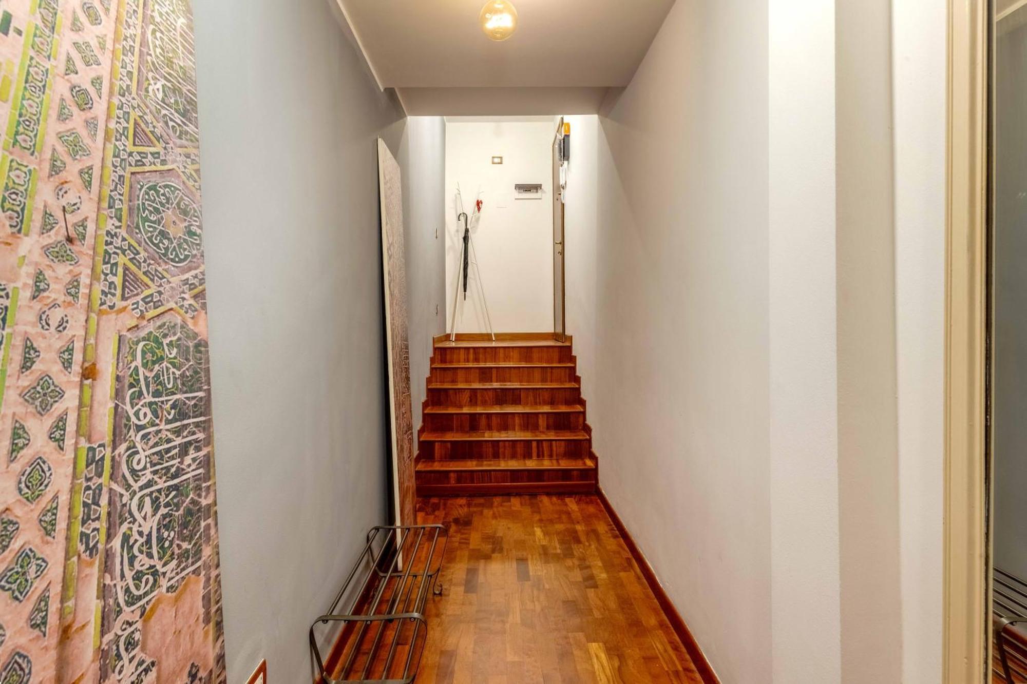 One Bedroom Apartment With Terrace Near Duomo Milan Luaran gambar