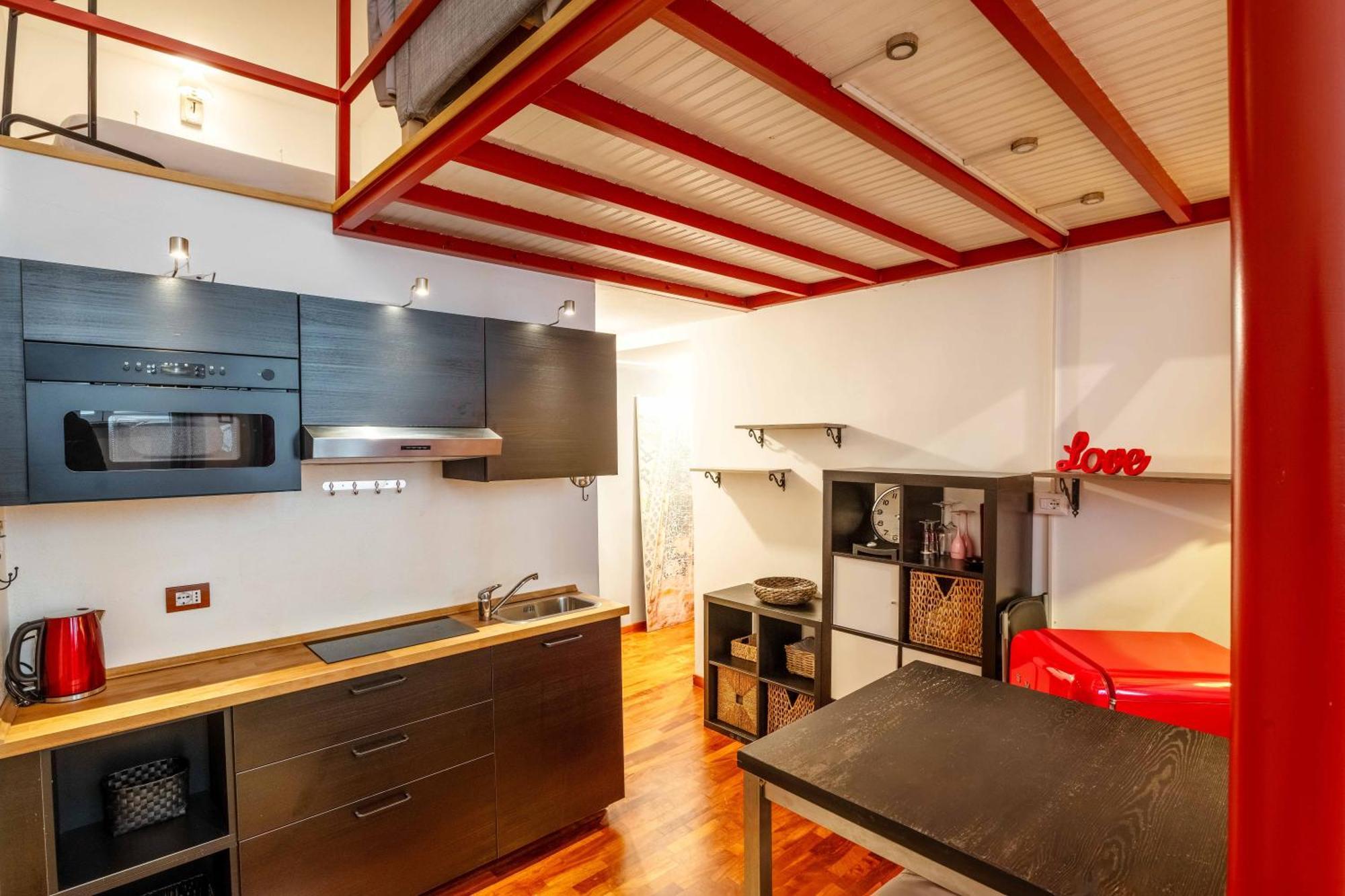 One Bedroom Apartment With Terrace Near Duomo Milan Luaran gambar